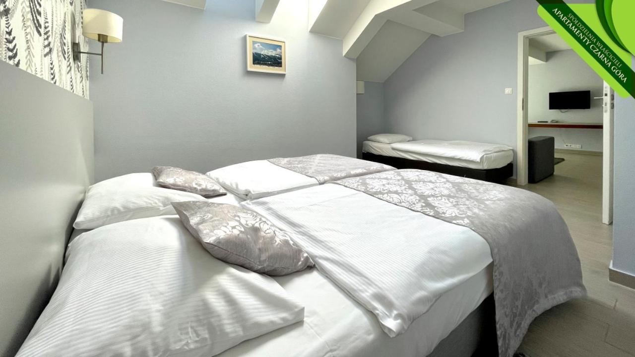 Sw Apartamenty Czarna Gora Siena Buitenkant foto