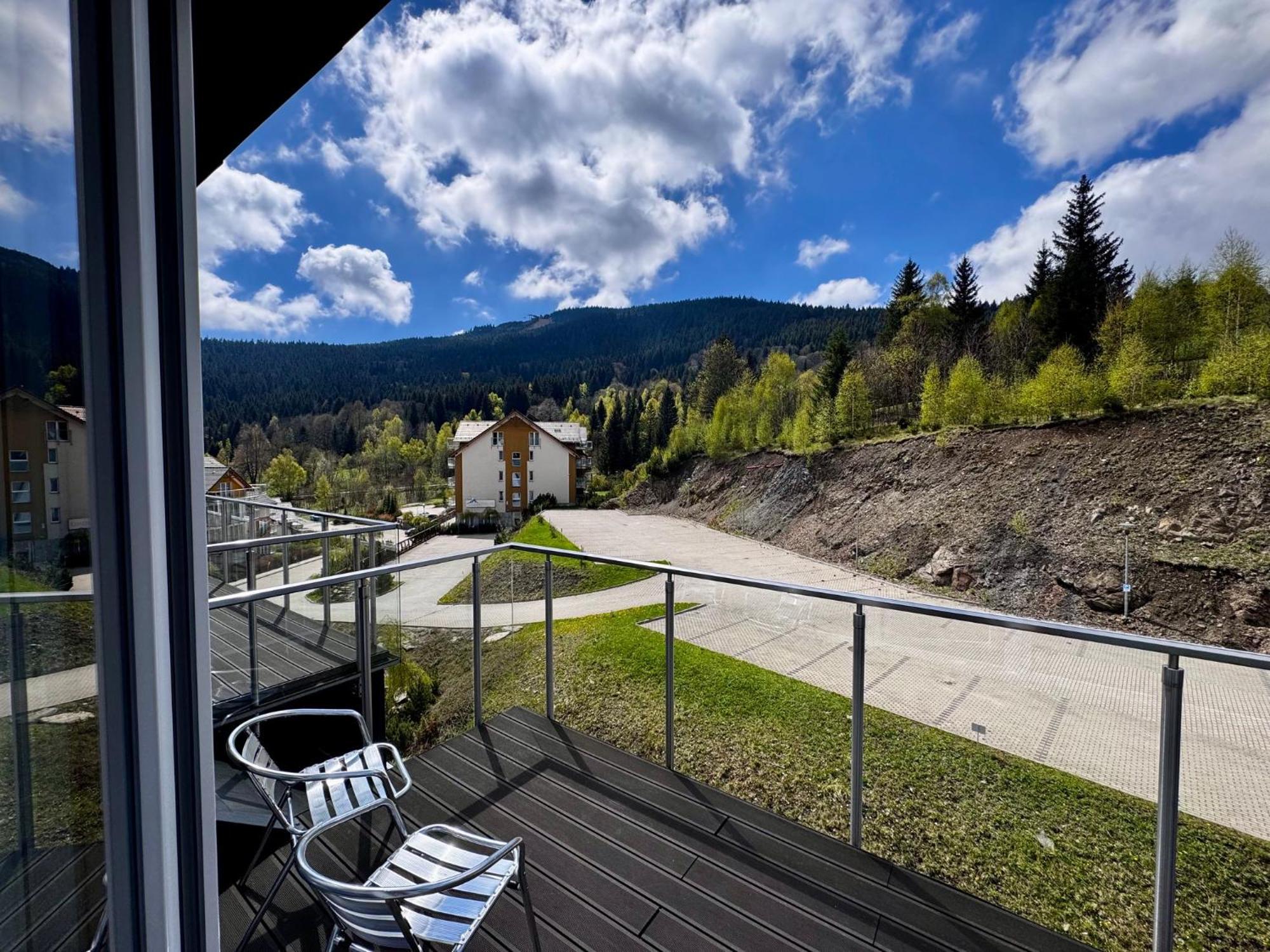 Sw Apartamenty Czarna Gora Siena Buitenkant foto
